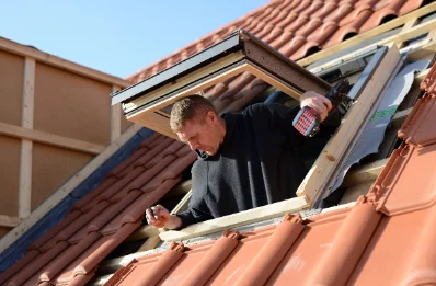 Pose de fenêtres de toit Velux à Gindou